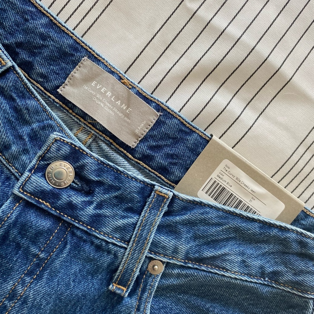 NWT Everlane 90s cheeky jean size 31